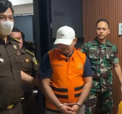 6 Kali Mangkir Panggilan Dugaan Korupsi PI 10?, Pengacara Zulkifli Akhirnya Ditahan Kejati Riau