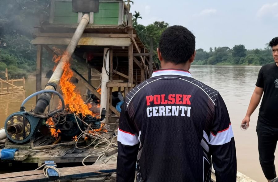 Bakar Sarana PETI, Polda Riau Tegas Berantas Aktivitas Ilegal di Kuansing