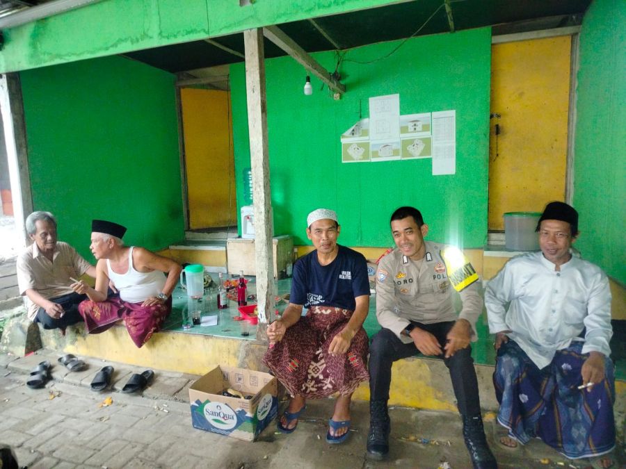 Bhabinkamtibmas Desa Cibadak Sambang Tokoh Agama, Ajak Jaga Kondusifitas Wilayah