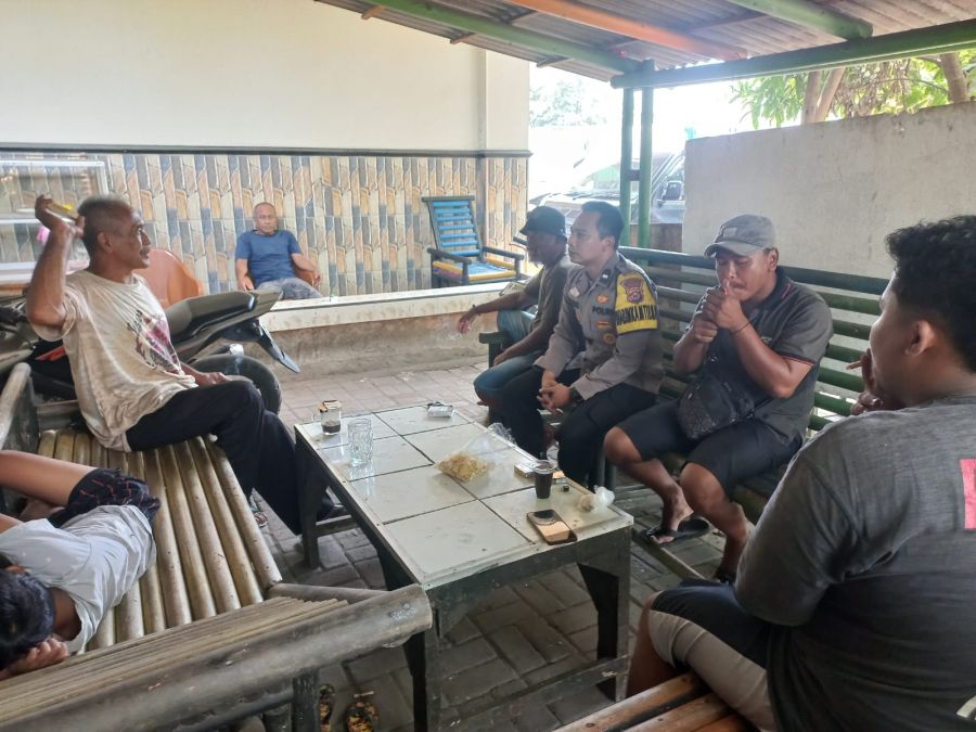 Bhabinkamtibmas Desa Pasir Gadung Aipda Dieko A Laksanakan Sambang dan Himbauan Harkamtibmas