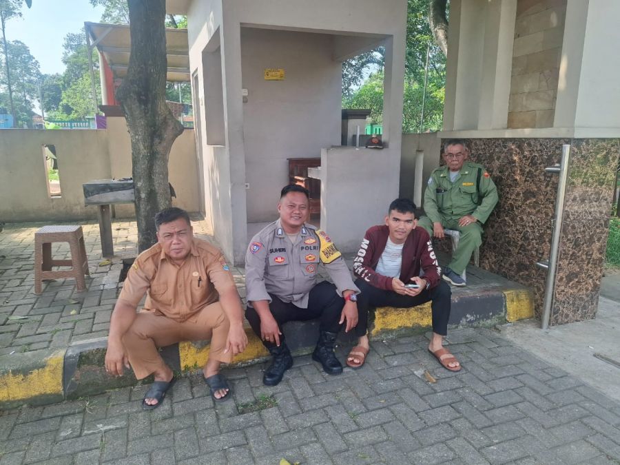 Bhabinkamtibmas Desa Talaga Motivasi Warga Pengangguran agar Lebih Produktif