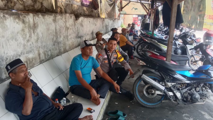 Bhabinkamtibmas Polsek Balaraja Sambangi Ojek Pangkalan Desa Saga