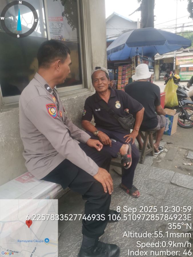 Bhabinkamtibmas Polsek Cikupa Lakukan Sambang ke Warga Sukamulya, Ajak Jaga Kamtibmas