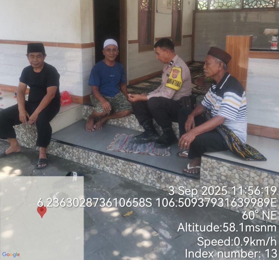 Bhabinkamtibmas Polsek Cikupa Sambangi Warga Sukamulya, Sampaikan Pesan Kamtibmas dan Sosialisasi