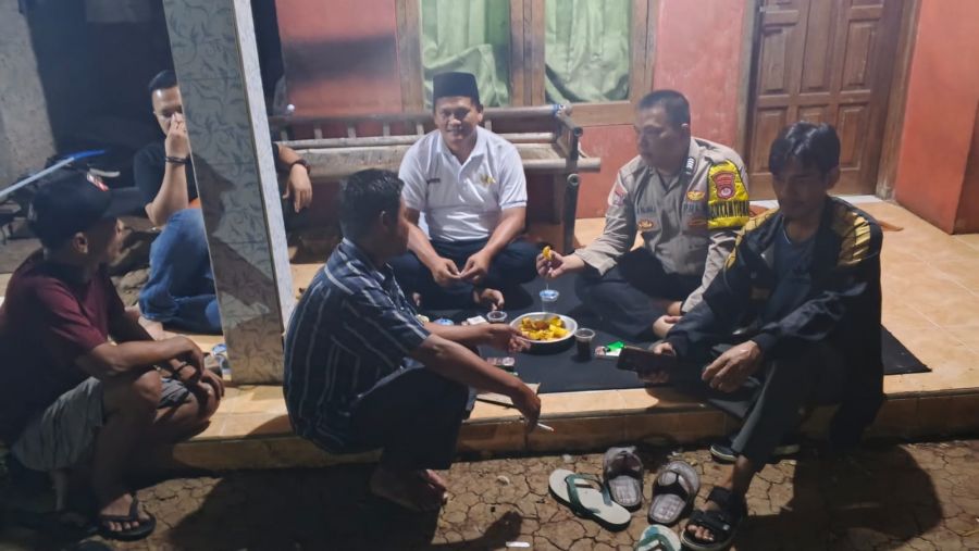 Bhabinkamtibmas Polsek Cikupa Sosialisasikan Layanan 110 dan Edukasi Kamtibmas kepada Warga