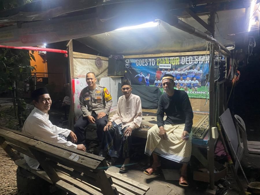 Bhabinkamtibmas Subuh Keliling pada Program Unggulan Kapolda Banten di Darkum Polsek Cikupa