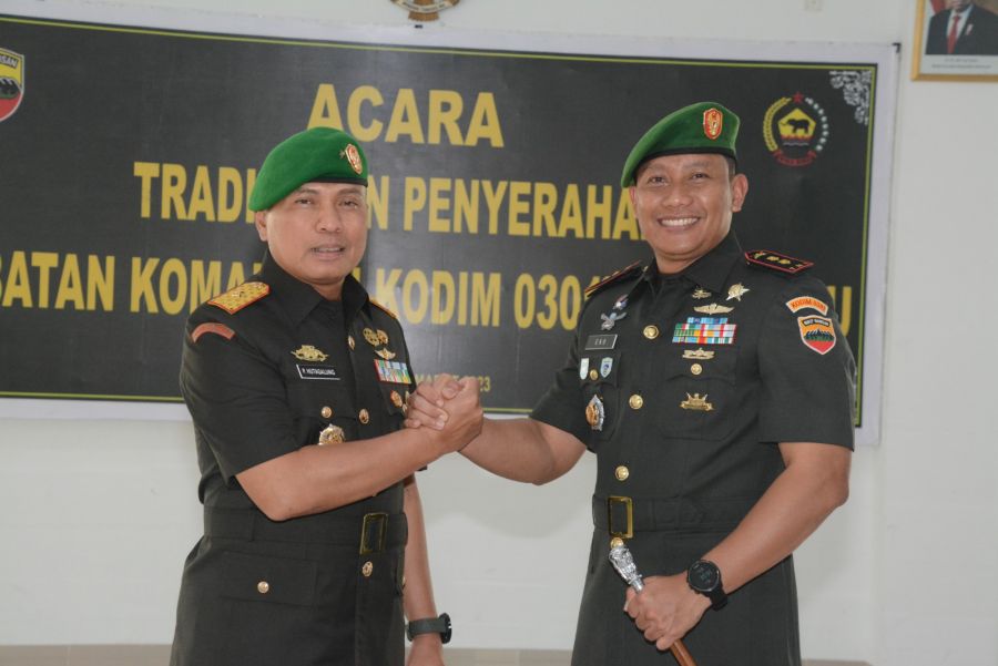 Danrem 031 Wirabima Sertijab Dandim 0301Pekanbaru
