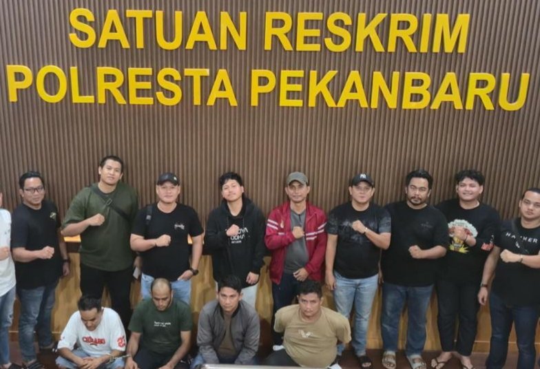 Debitur Dipukul Saat Penarikan Mobil, 4 Debt Collector Ditangkap Polda Riau