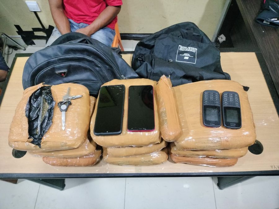 Dua Warga Sumut Ditangkap Saat Transaksi 9 Kilo Ganja Kering di Rohul