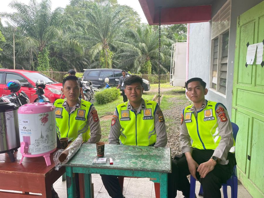 Jajaran Polres PALI Laksanakan Kegiatan Pengamanan Pelipatan Dan Sortir Surat Suara