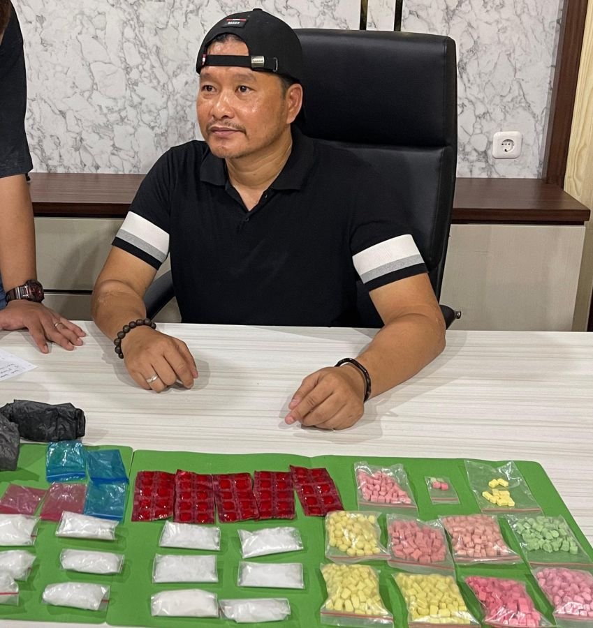 Kampung Dalam Jadi Target, Polisi Sita 875 Ekstasi Berbagai Merek dan Sabu Siap Edar