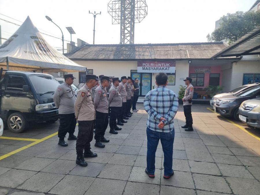 Kanit Samapta Polsek Cikupa Iptu Slamet Riyadi Pimpin Apel Pagi Personel