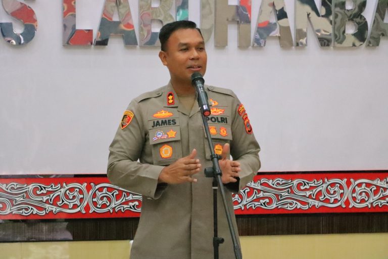 Kapolres Labuhanbatu Bantah Lakukan Penganiayaan Terhadap Seorang Wartawan