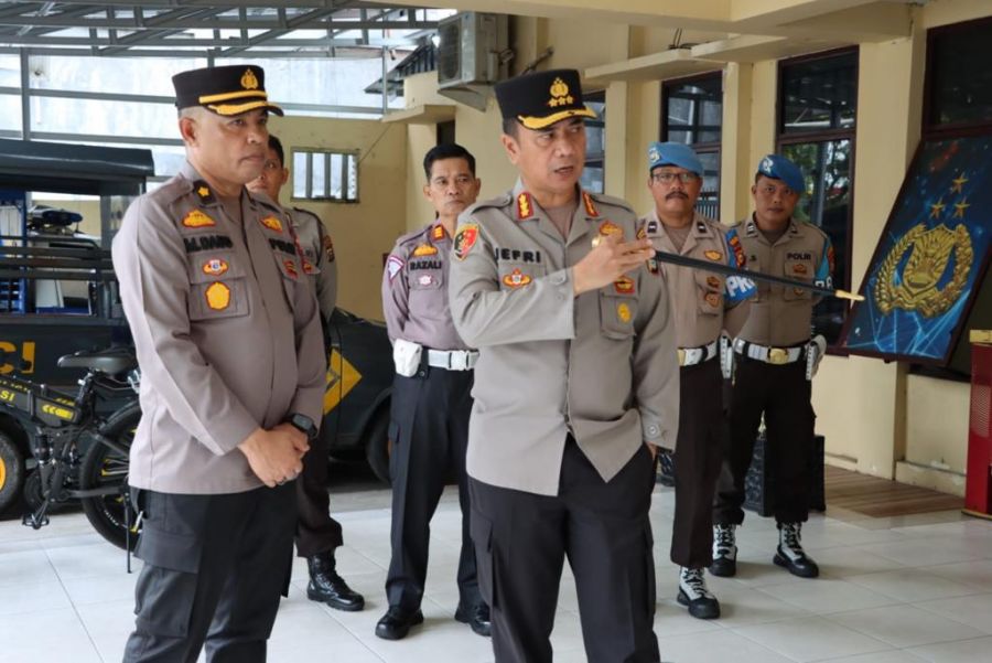 Kapolresta Pekanbaru Pastikan Pelayanan Polsek Sukajadi Terbaik Untuk Warga