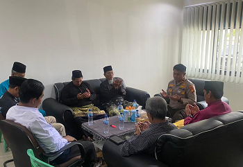 Kapolsek Mandau Kompol Hairul Hidayat Taja Silaturahmi dengan Tokoh tokoh  LAMR di Duri