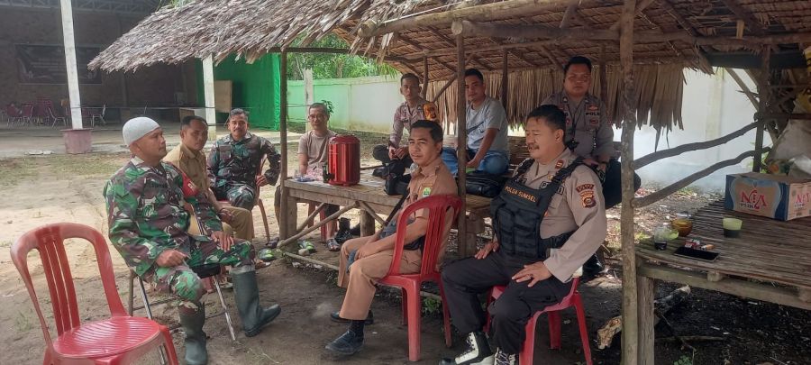 Kapolsek Penukal Abab Pimpin Ops PAM Gudang Logistik Pemilu 2024 di Kecamatan