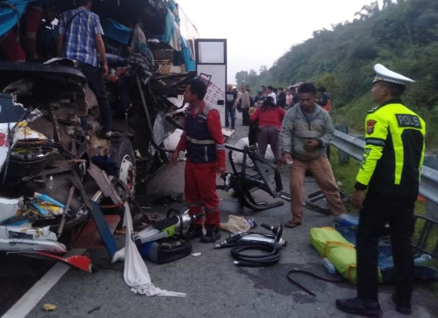 Kecelakaan Maut Tol Permai, Sopir Bus Pelangi Masih Diburu Polisi