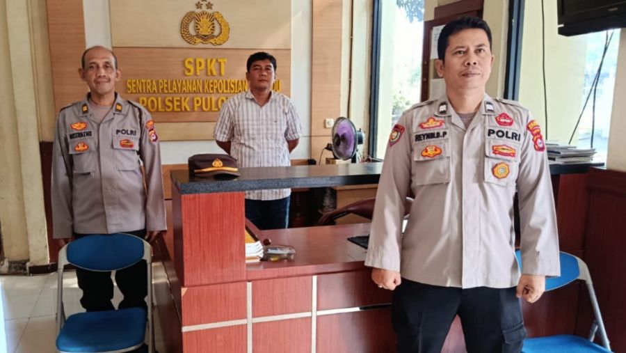 Penjagaan Ketat Mapolsek Pulomerak: Tamu Diperiksa, Keamanan Diutamakan