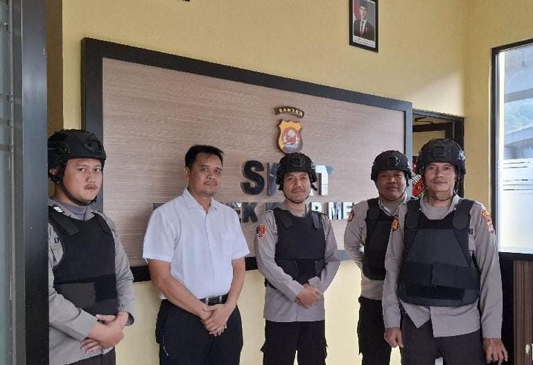 Personil Kskp Merak Melaksanakan Sispam Mako