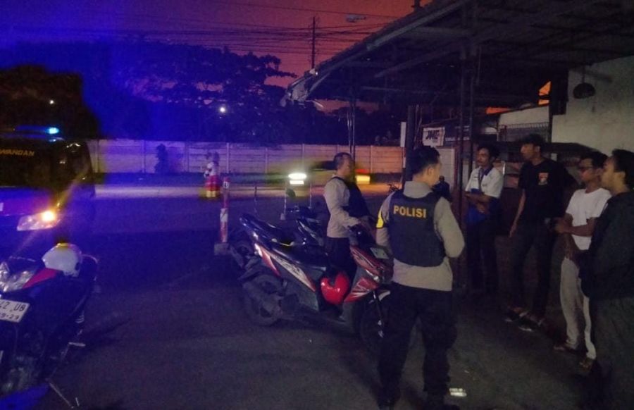 Personil Polsek Ciwandan Dengan Cara Patroli Bluelight Cegah Terjadinya Tindak Kejahatan Malam