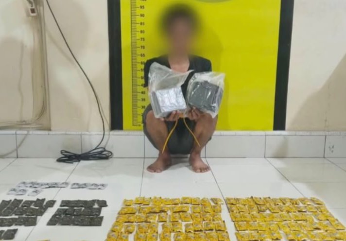 Polda Riau Gagalkan Peredaran 2 Kg Sabu dan 284 Etomidate di Pekanbaru