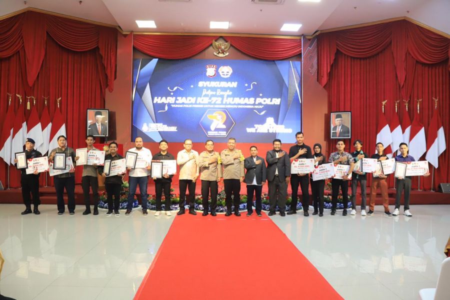 Polda Riau Peringati Acara Puncak HUT Humas Polri ke-72 thn
