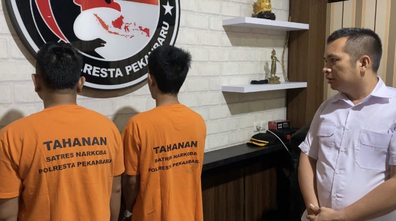 Polisi Ungkap Sindikat Pengedar Sabu Spesialis Hotel Melati di Pekanbaru