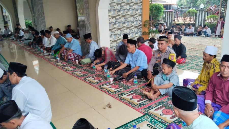 Polsek Cikupa Hadiri Peringatan Maulid Nabi Muhammad SAW di Masjid Nurul Huda