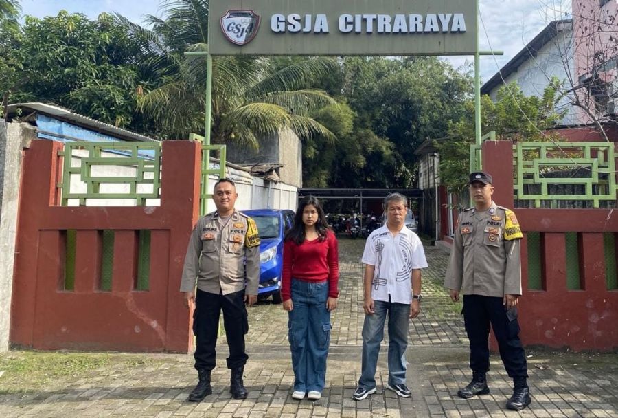 Polsek Cikupa Monitoring dan Amankan Ibadah Minggu Kasih di GSJA Mercy