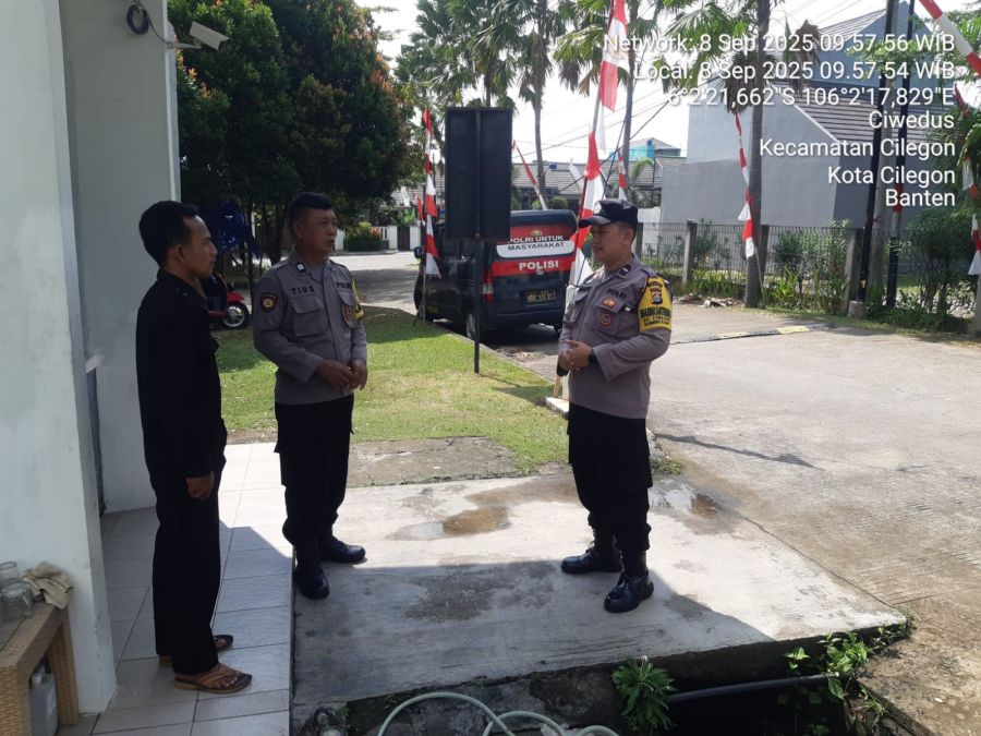 Polsek Cilegon Sambang Warga, Jalin Keakraban dan Himbau Kamtibmas