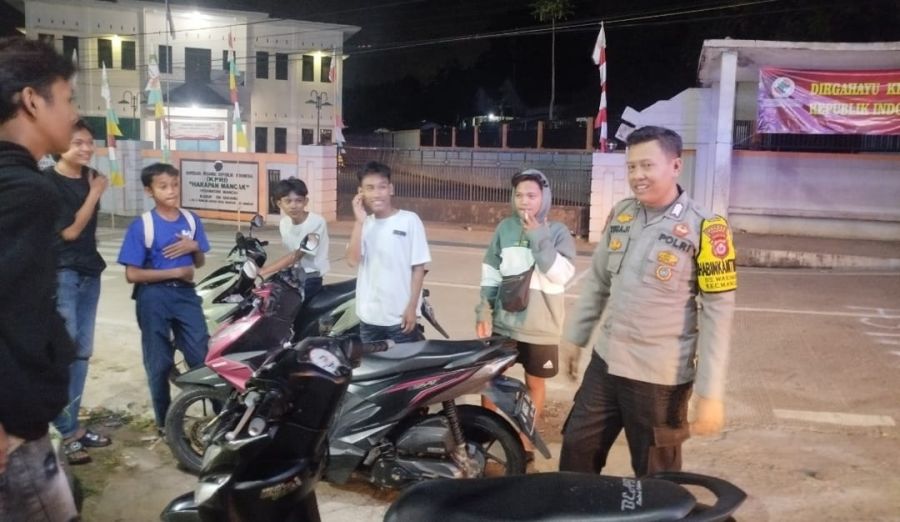 Polsek Mancak Laksanakan Patroli Mobile Blue Light Dukung Quick Wins Presisi
