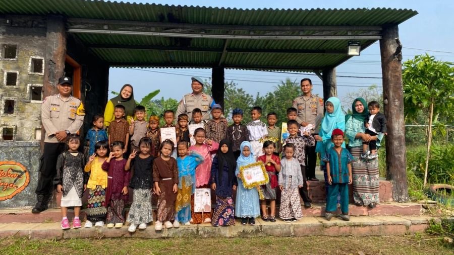 Polsek Panongan Hadir di Tengah Anak Usia Dini Lewat Program POLDIK Polisi Peduli Pendidikan