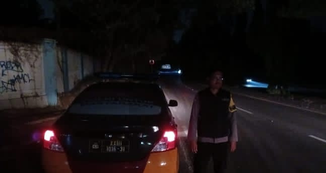 Polsek Purwakarta Intensifkan Patroli Blue Light, Antisipasi Kejahatan Jalanan di Jalan Kembar