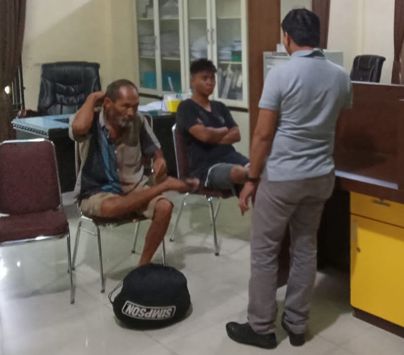 Polsek Tampan Tertipkan Preman di Jembatan Penyebrangan Orang