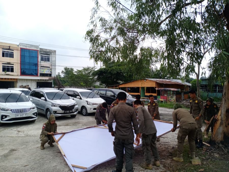 Sejumlah Baliho Caleg Partai Pekanbaru Kangkangi Perda, Terkait Pemasangan APK