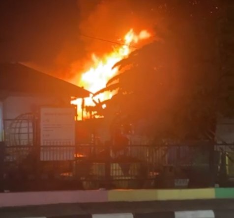 Sudah Dua Kali Asrama Polisi Pekanbaru Terbakar di Bulan Ramadhan