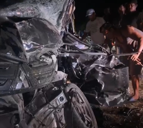 Tabrakan Maut Minibus dan Truk, Protokoler Pemprov Riau Meninggal