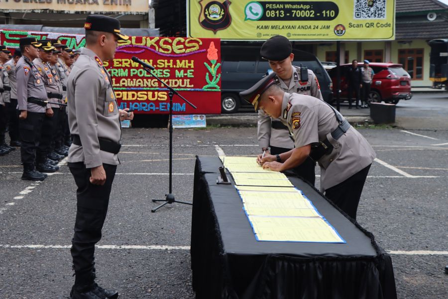 Tetap Jaga Netralitas Jelang Pemilu, Pesan Kapolres Muara Enim Saat Pimpin Sertijab Waka Polres