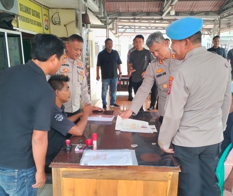 Wakapolresta Tangerang Tinjau Kesiapsiagaan dan Pelayanan Polsek Kresek