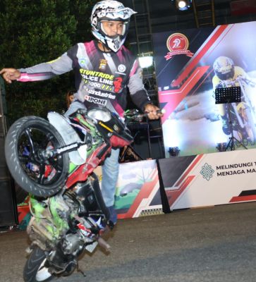 kapolda-riau-lahirkan-bibit-pembalap-drag-bike-di-hari-bhayangkara-ke-79