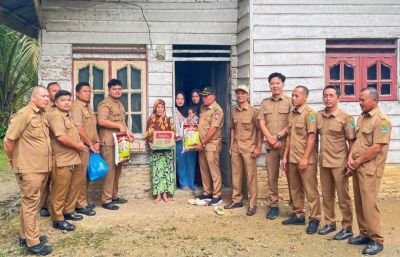 Pemdes Gunung Melayu Salurkan Donasi Sembako untuk Ngatini, Korban Kemalingan