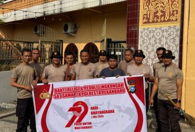 samapta-polresta-pekanbaru-gelar-bakti-sosial-di-masjid-tasyakur-dalam-rangka-hut-bhayangkara-79